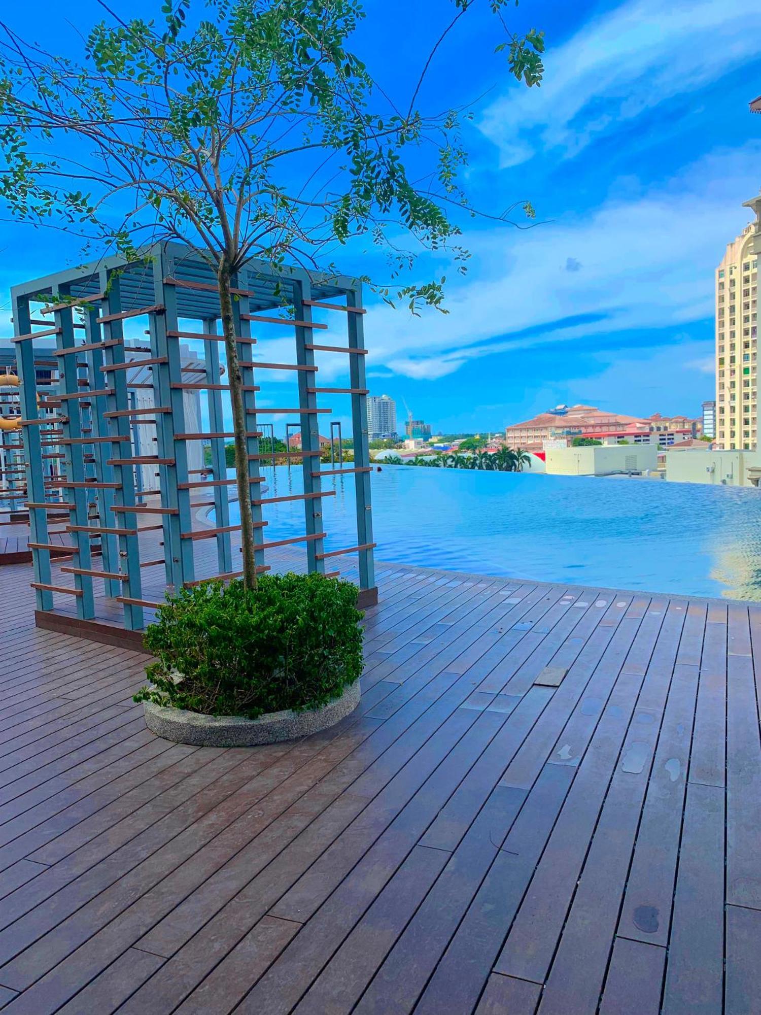 Netflix Two Bedroom Troika Kota Bharu Homestay 118 Bagian luar foto
