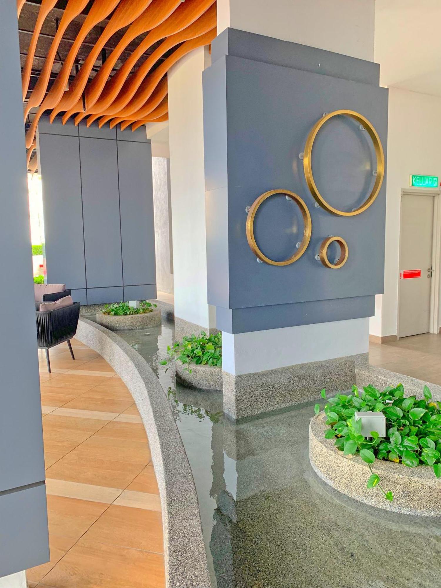Netflix Two Bedroom Troika Kota Bharu Homestay 118 Bagian luar foto